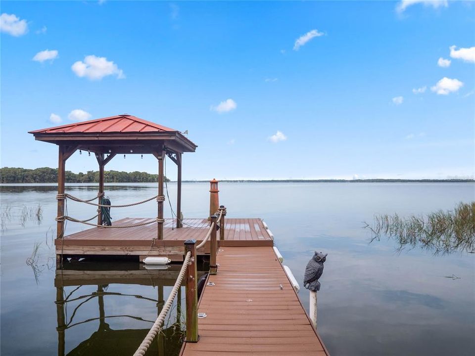 covered boat house