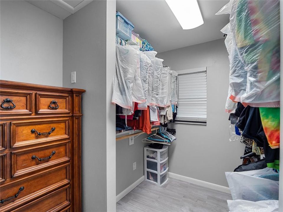 primary walk in closet