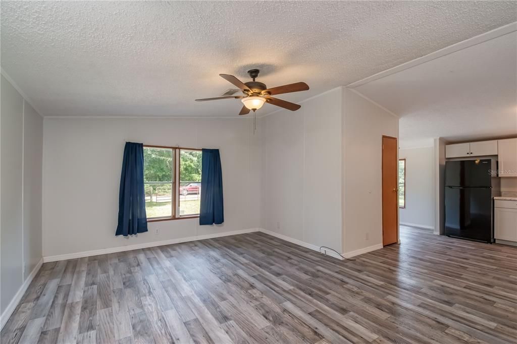 Dining room.