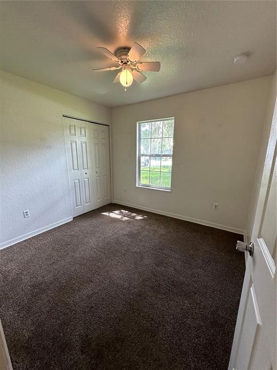 For Rent: $1,500 (4 beds, 2 baths, 1142 Square Feet)