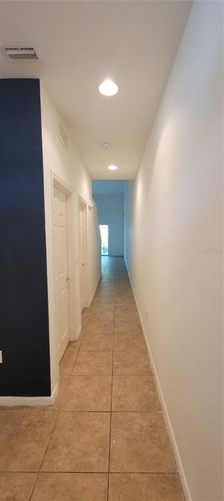 For Rent: $1,600 (2 beds, 0 baths, 1528 Square Feet)