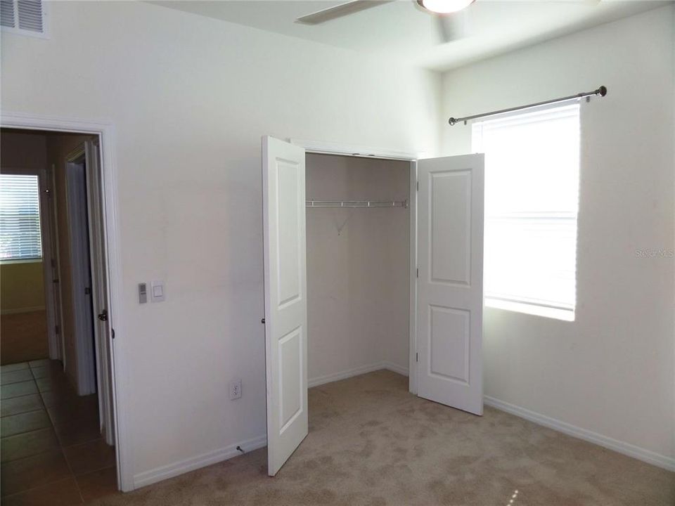 For Rent: $2,300 (4 beds, 2 baths, 2038 Square Feet)