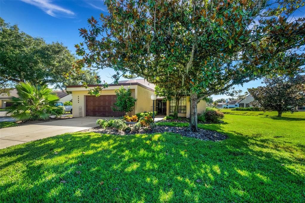 For Sale: $285,000 (3 beds, 2 baths, 1955 Square Feet)