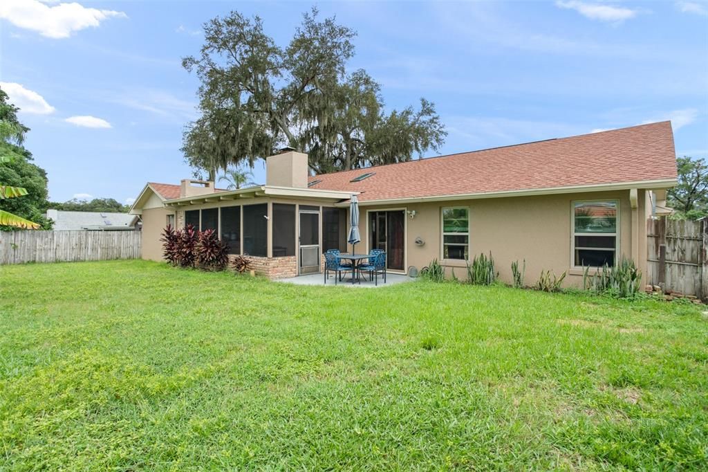 Active With Contract: $429,900 (4 beds, 2 baths, 2044 Square Feet)