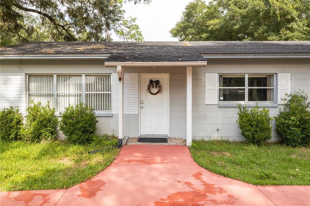 For Sale: $259,000 (3 beds, 2 baths, 1236 Square Feet)