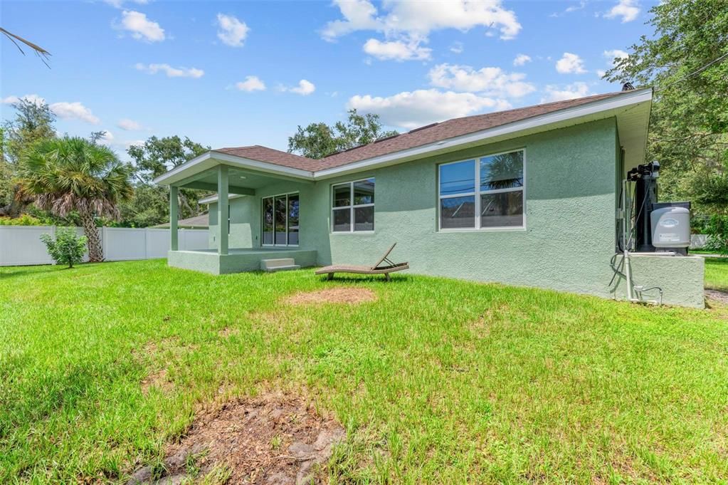 Active With Contract: $449,900 (4 beds, 2 baths, 1749 Square Feet)