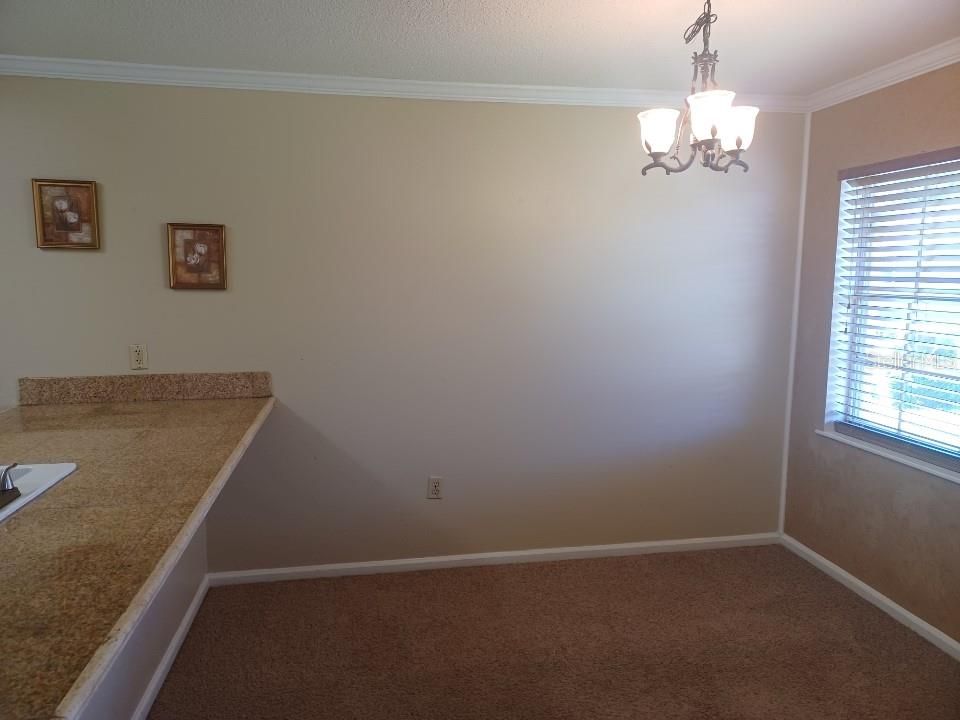 For Sale: $115,500 (2 beds, 2 baths, 1062 Square Feet)