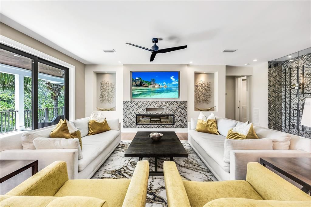 For Sale: $6,995,000 (6 beds, 6 baths, 4439 Square Feet)