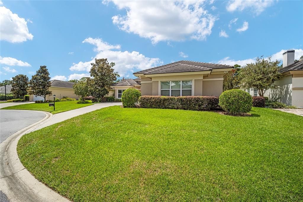 Active With Contract: $520,000 (4 beds, 2 baths, 2689 Square Feet)