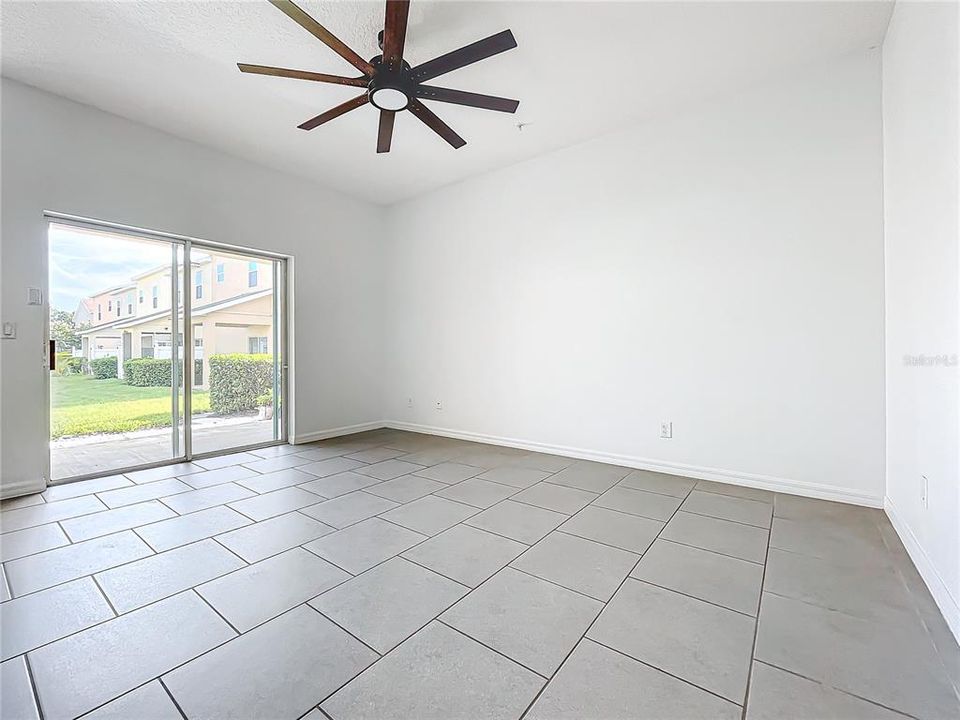 For Rent: $2,099 (2 beds, 2 baths, 1551 Square Feet)