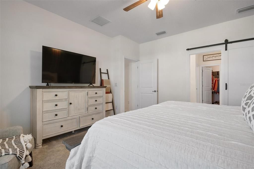 For Sale: $445,000 (3 beds, 2 baths, 1929 Square Feet)