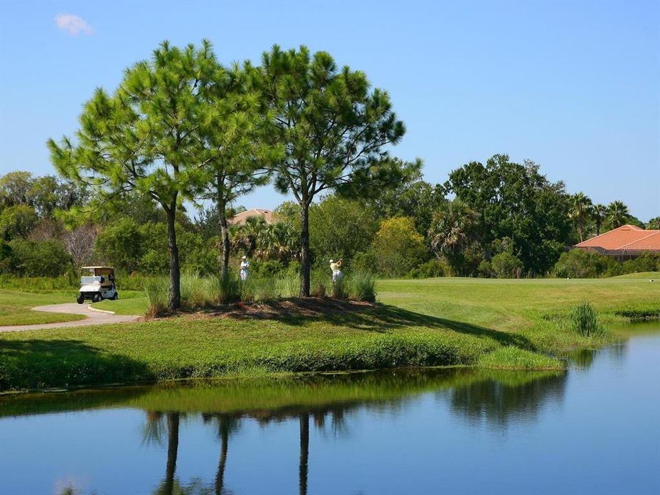 For Sale: $550,000 (3 beds, 2 baths, 1600 Square Feet)