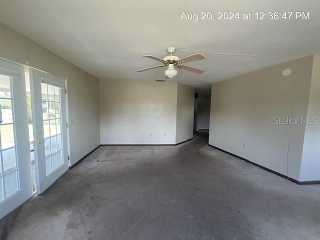 For Sale: $163,000 (2 beds, 2 baths, 1248 Square Feet)