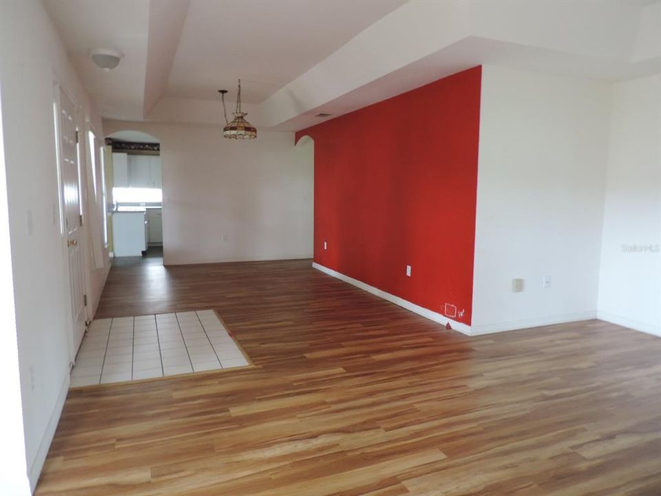 En Venta: $229,000 (2 camas, 2 baños, 1550 Pies cuadrados)