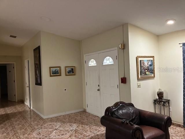 For Rent: $2,600 (4 beds, 2 baths, 2319 Square Feet)