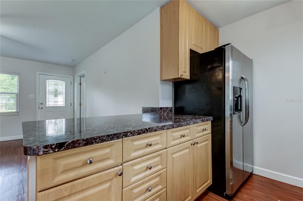 For Sale: $365,000 (3 beds, 2 baths, 1100 Square Feet)