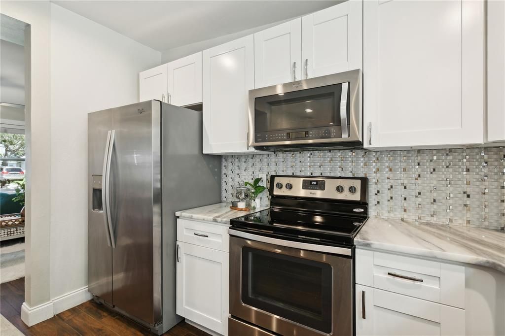 For Sale: $429,900 (3 beds, 2 baths, 1132 Square Feet)