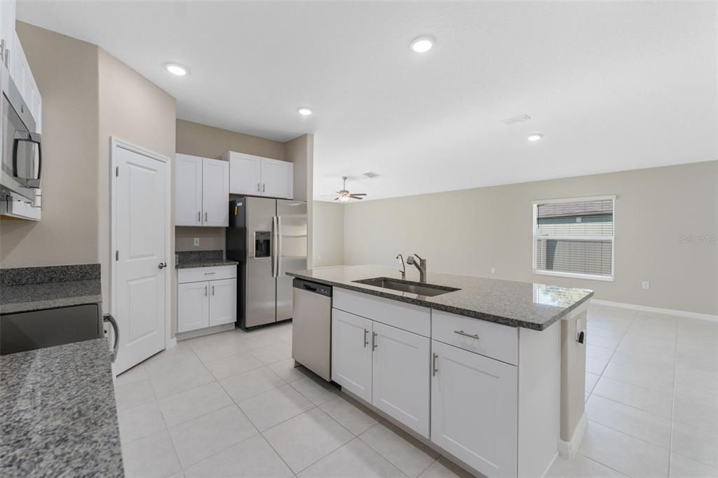 Active With Contract: $2,495 (4 beds, 2 baths, 1841 Square Feet)