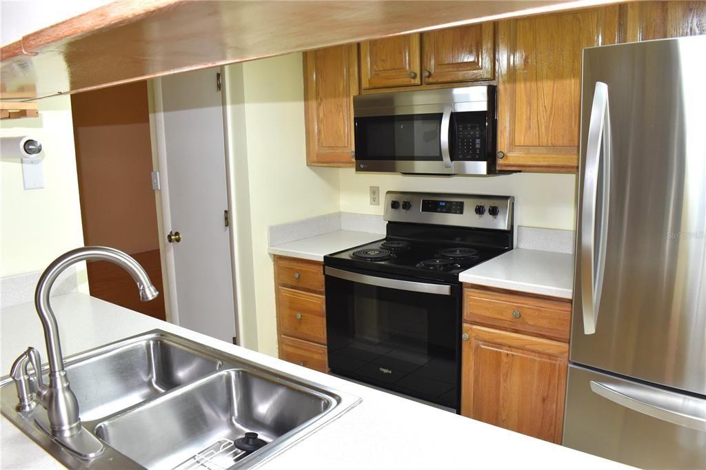 Kitchen with newer appliances