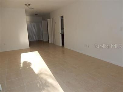 For Rent: $2,495 (2 beds, 2 baths, 1200 Square Feet)