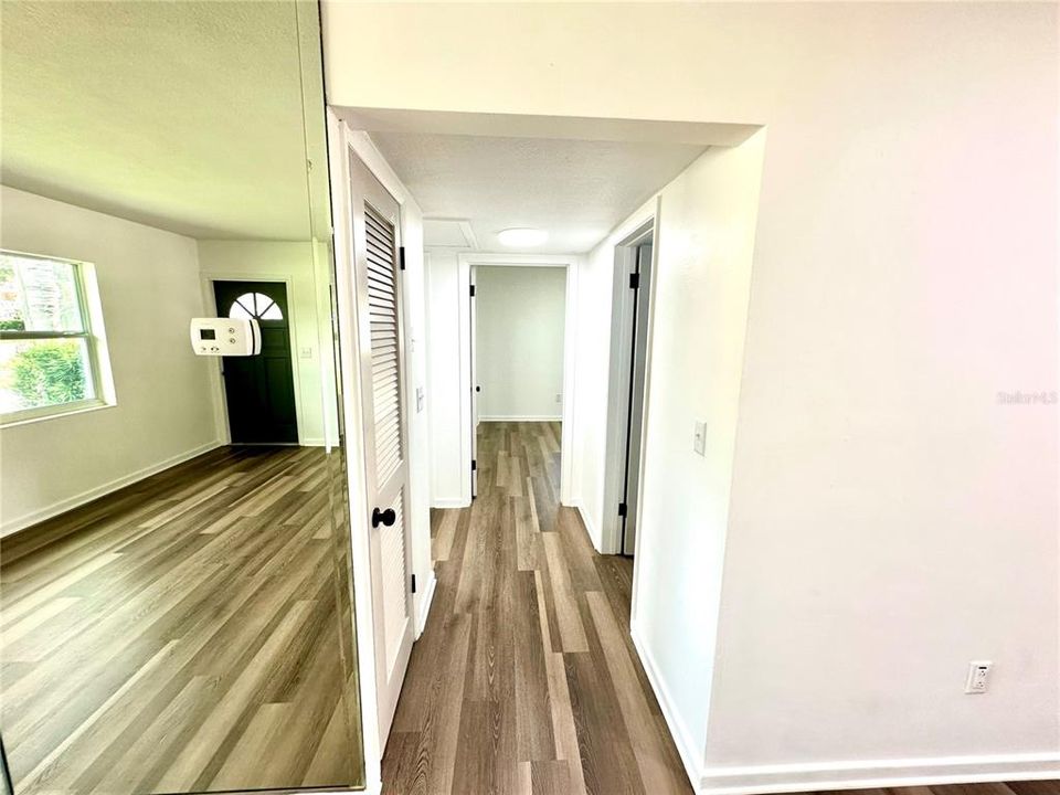 En Venta: $599,900 (3 camas, 2 baños, 1820 Pies cuadrados)