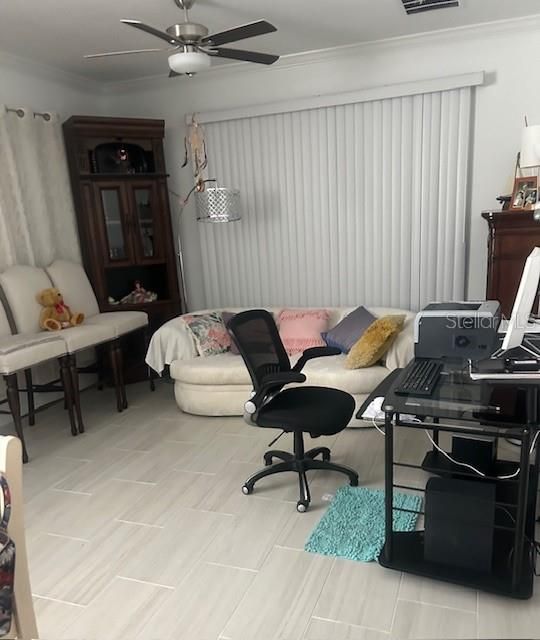 Activo con contrato: $250,000 (3 camas, 2 baños, 1486 Pies cuadrados)