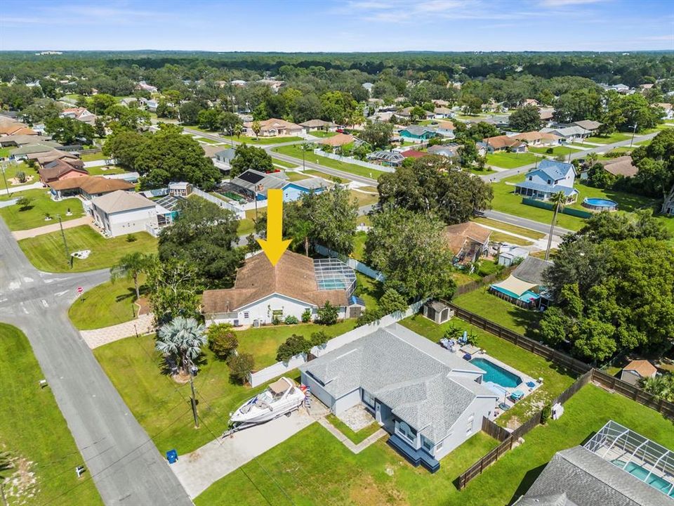 For Sale: $356,000 (3 beds, 2 baths, 1935 Square Feet)