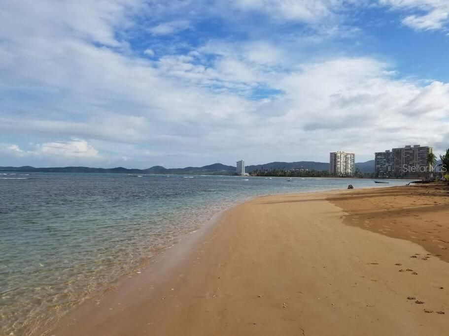 Playa Punta Bandera