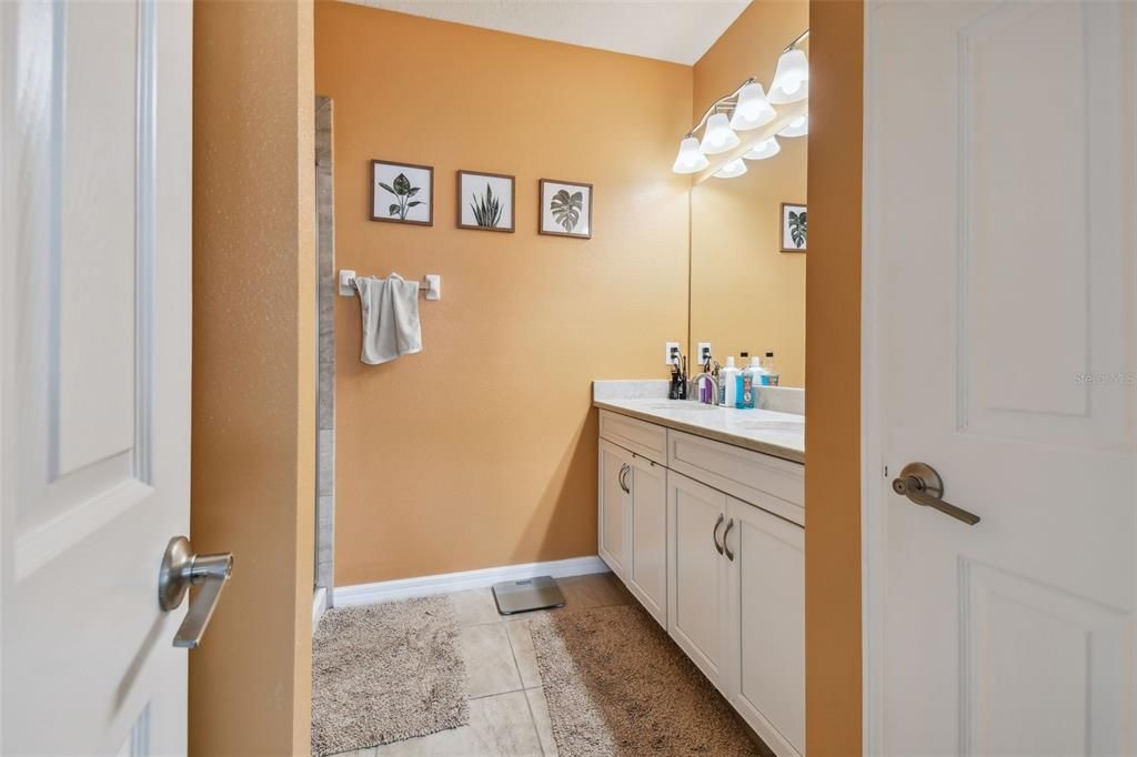 Active With Contract: $439,900 (3 beds, 2 baths, 1410 Square Feet)