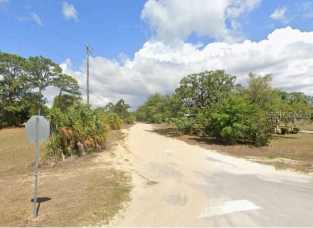 En Venta: $60,000 (1.55 acres)