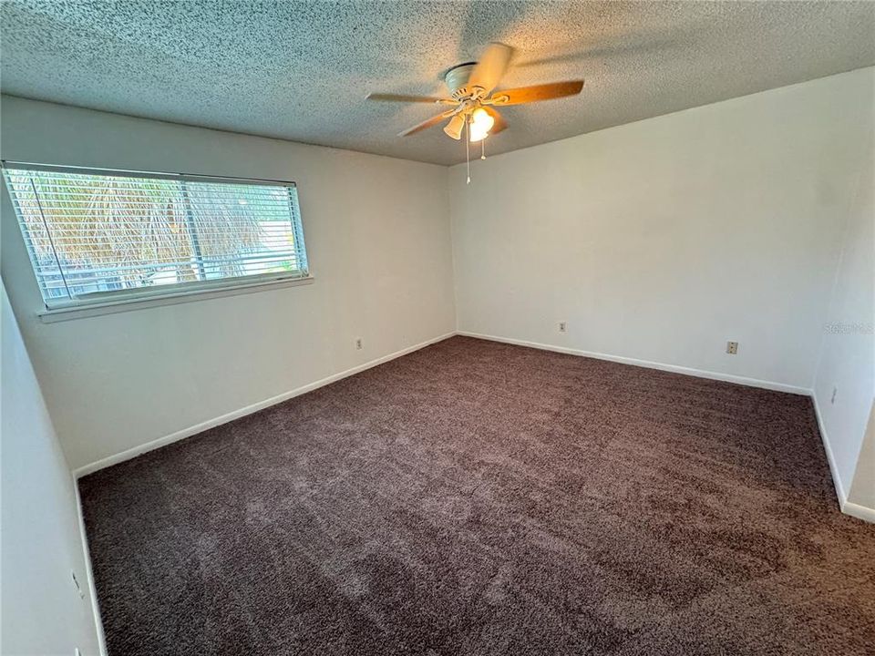 For Sale: $150,000 (2 beds, 2 baths, 1024 Square Feet)