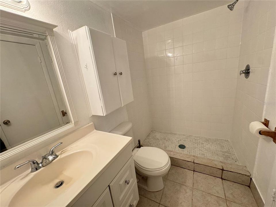 For Sale: $150,000 (2 beds, 2 baths, 1024 Square Feet)