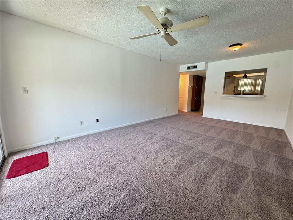 For Sale: $150,000 (2 beds, 2 baths, 1024 Square Feet)