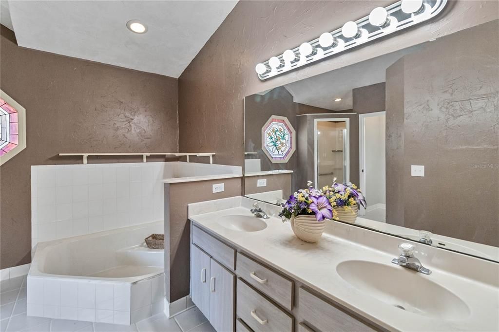 Primary Bathroom Garden Tub, Separate Shower, Private Water Closet, Dual Vanity