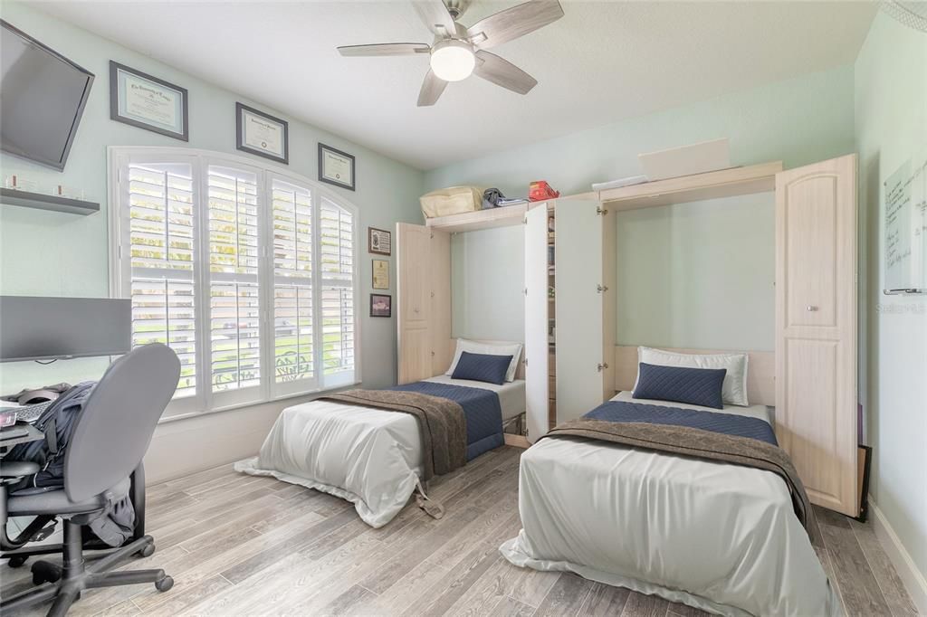 Active With Contract: $625,000 (3 beds, 2 baths, 2225 Square Feet)