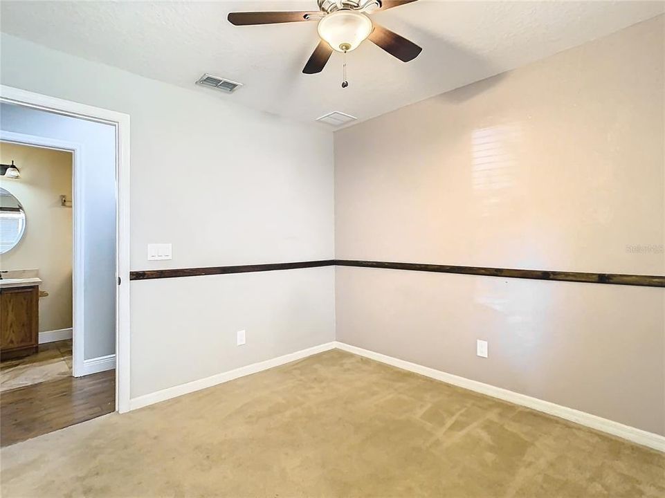 For Sale: $374,500 (3 beds, 2 baths, 1440 Square Feet)