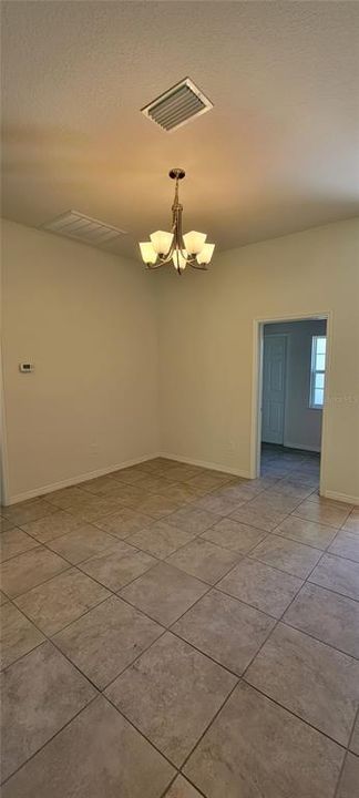 For Rent: $2,150 (4 beds, 2 baths, 1727 Square Feet)