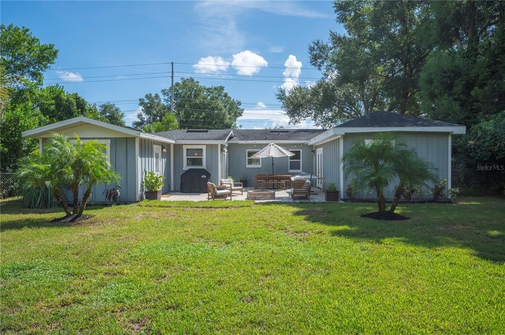 Active With Contract: $345,000 (3 beds, 2 baths, 1519 Square Feet)