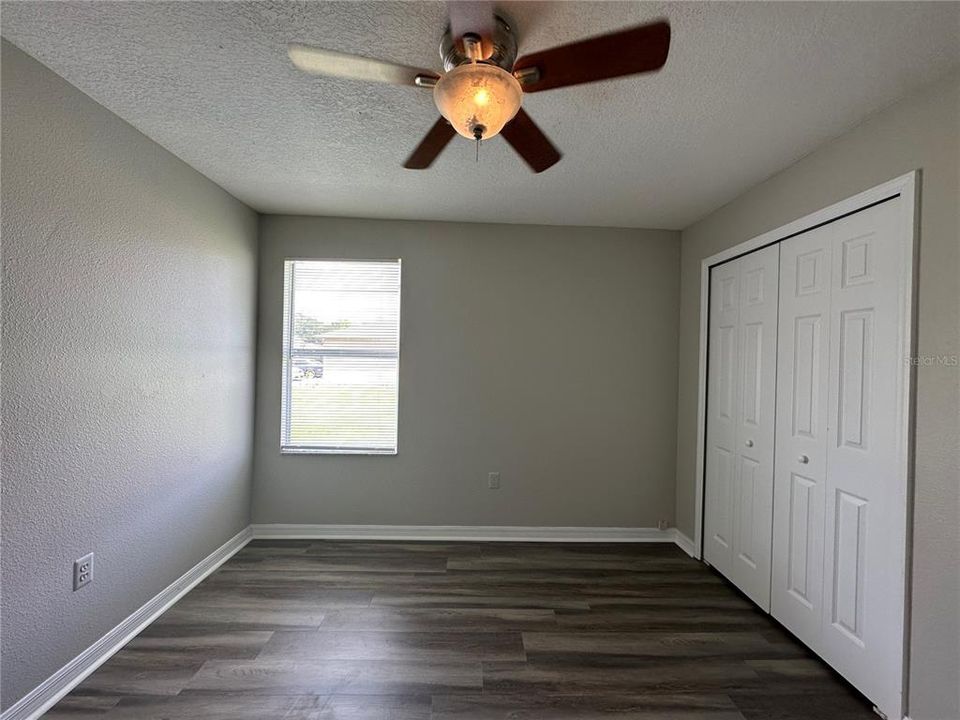 Active With Contract: $1,850 (3 beds, 2 baths, 1397 Square Feet)