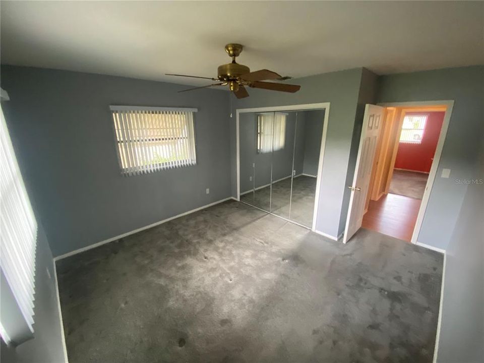 For Sale: $369,000 (2 beds, 2 baths, 1150 Square Feet)