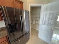 For Rent: $2,500 (3 beds, 2 baths, 1827 Square Feet)