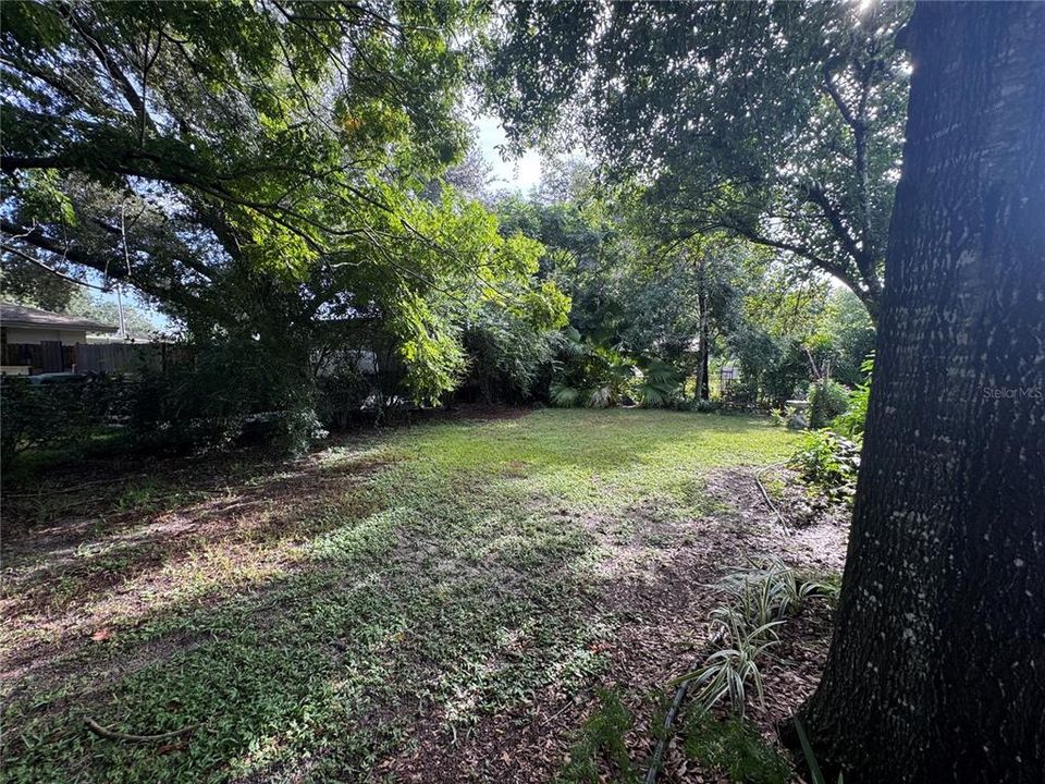 For Sale: $295,000 (3 beds, 2 baths, 1721 Square Feet)