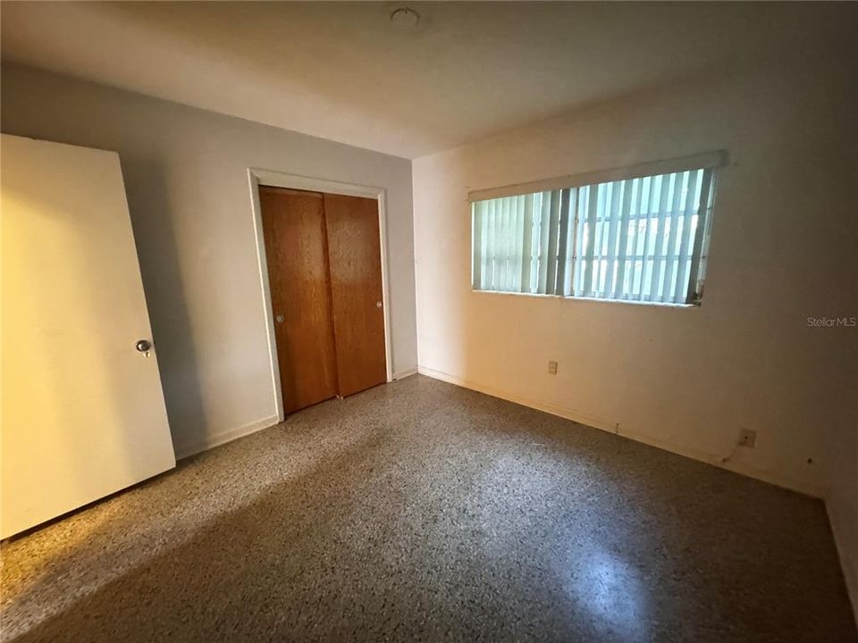 En Venta: $295,000 (3 camas, 2 baños, 1721 Pies cuadrados)