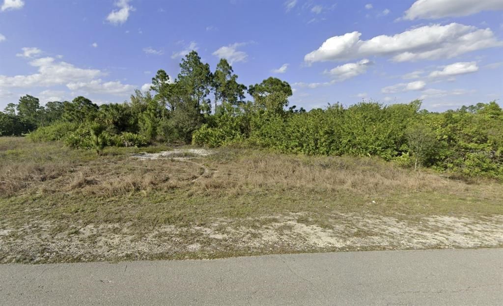 Active With Contract: $32,500 (0.32 acres)