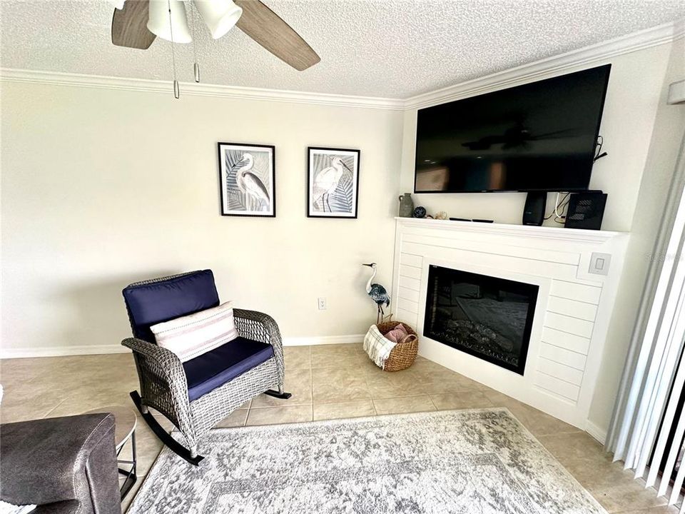 For Rent: $3,100 (2 beds, 2 baths, 1265 Square Feet)