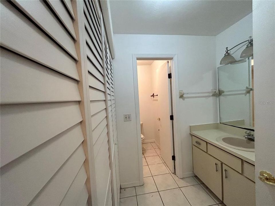 For Rent: $1,550 (2 beds, 2 baths, 1077 Square Feet)