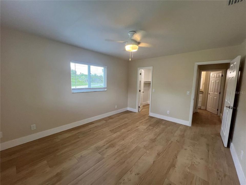 For Rent: $1,800 (2 beds, 2 baths, 1361 Square Feet)