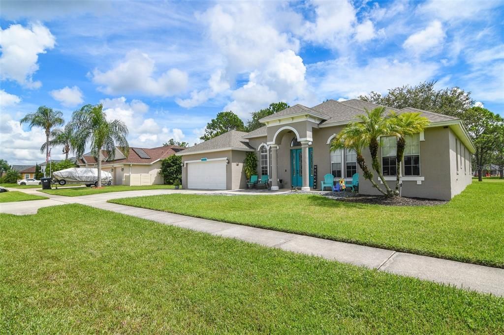 Active With Contract: $540,000 (4 beds, 3 baths, 2444 Square Feet)