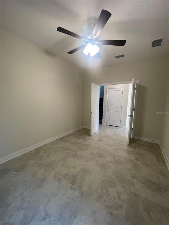 For Rent: $3,055 (5 beds, 3 baths, 2446 Square Feet)