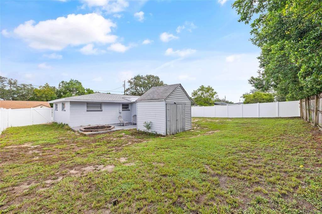 For Sale: $265,000 (3 beds, 2 baths, 1144 Square Feet)